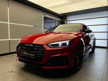 Audi A5 undefined